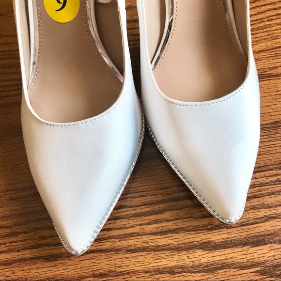 BCBGeneration Women’s White Heels 4" - Picture 6 of 15